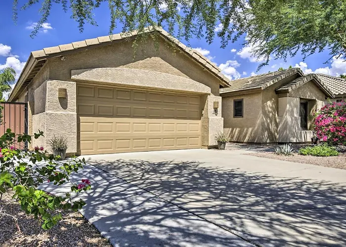Pool, Hot Tub & Patio: Oasis Desert Getaway Mesa